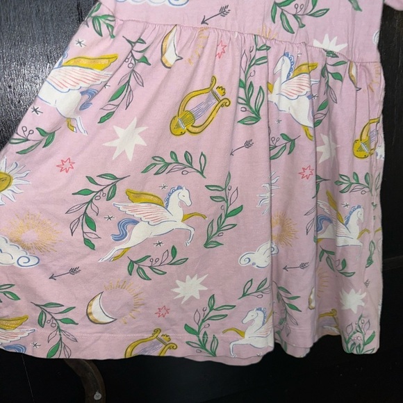 Mini Boden Girls Adorable Puff Sleeve Dress Winsome Pink Greek Toile Sz 5-6Y - Picture 8 of 12